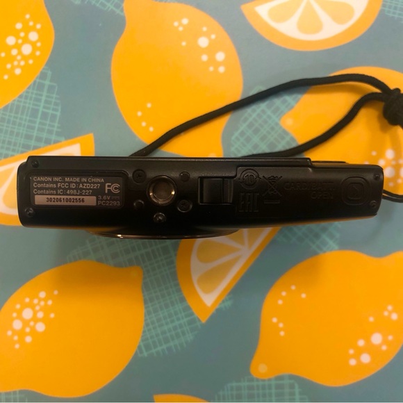 Canon PowerShot ELPH 360 HS - Picture 6 of 8